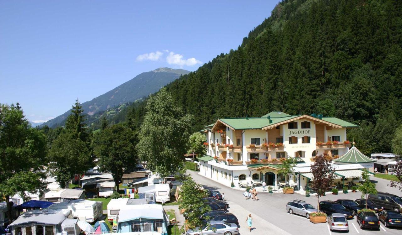 Mountainview Lodge - Chalet Im Zillertal Direkt Am 5 Sterne Campingplatz Aufenfeld Mit Hallenbad Und Sauna Aschau Im Zillertal Экстерьер фото